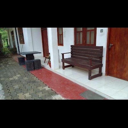 Dinesh Guest House กตรคาม ภายนอก รูปภาพ